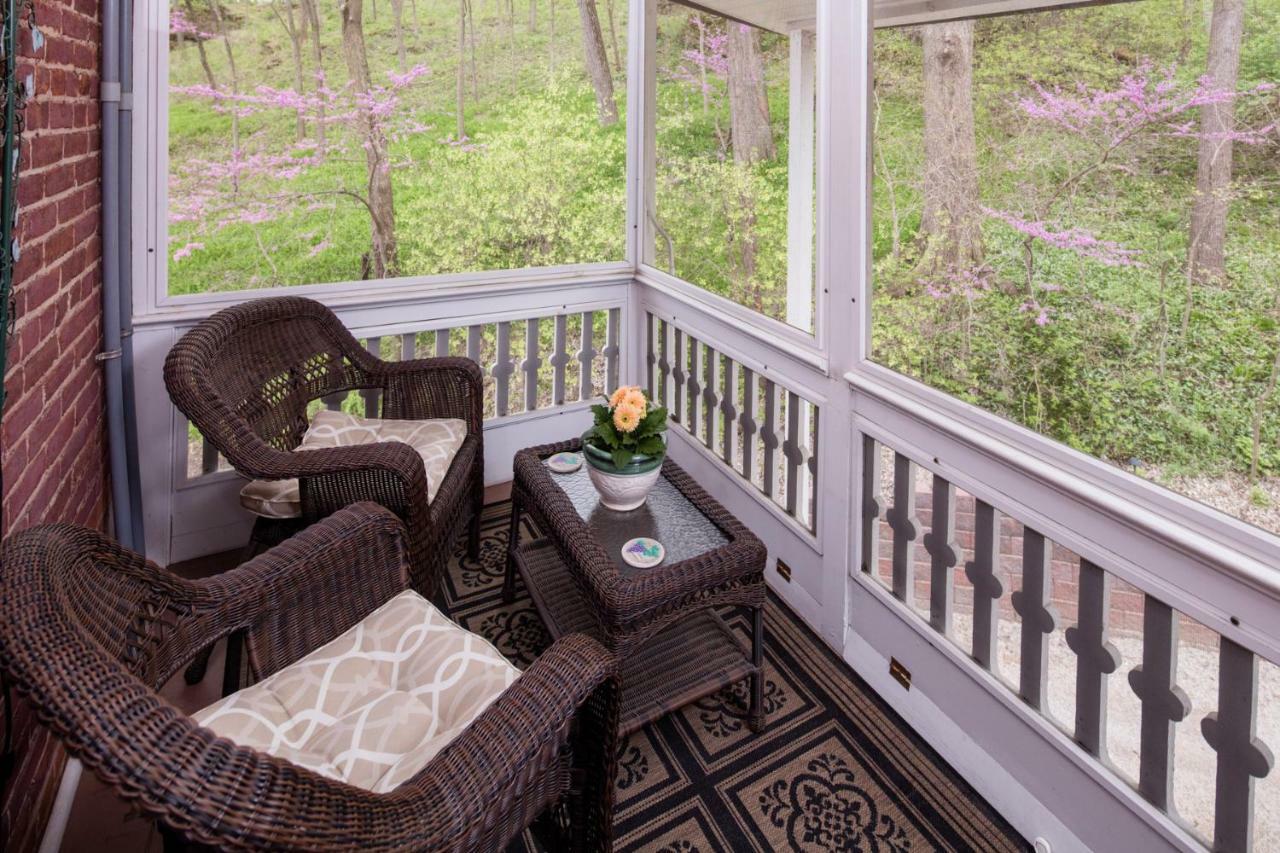 The Steamboat House Bed & Breakfast Galena Exterior photo